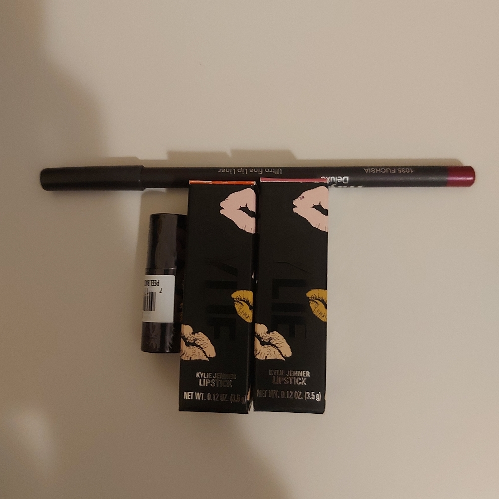 Bundle - Picture 11 of 11